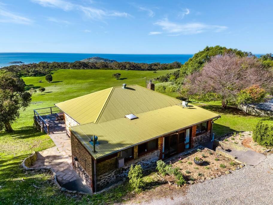 Rustic Waitpinga