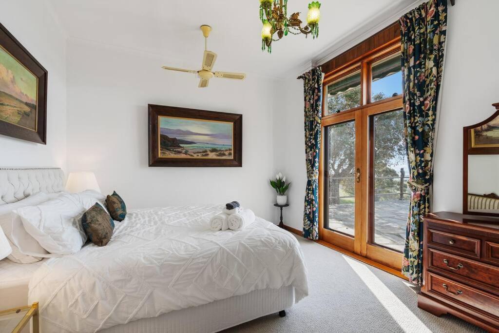 Rustic Waitpinga